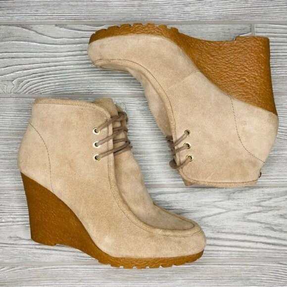 Michael Kors Rory Bootie Wedge Platform Lace-Up Moc-Toe Ankle Boots shoes 9 - Picture 1 of 8